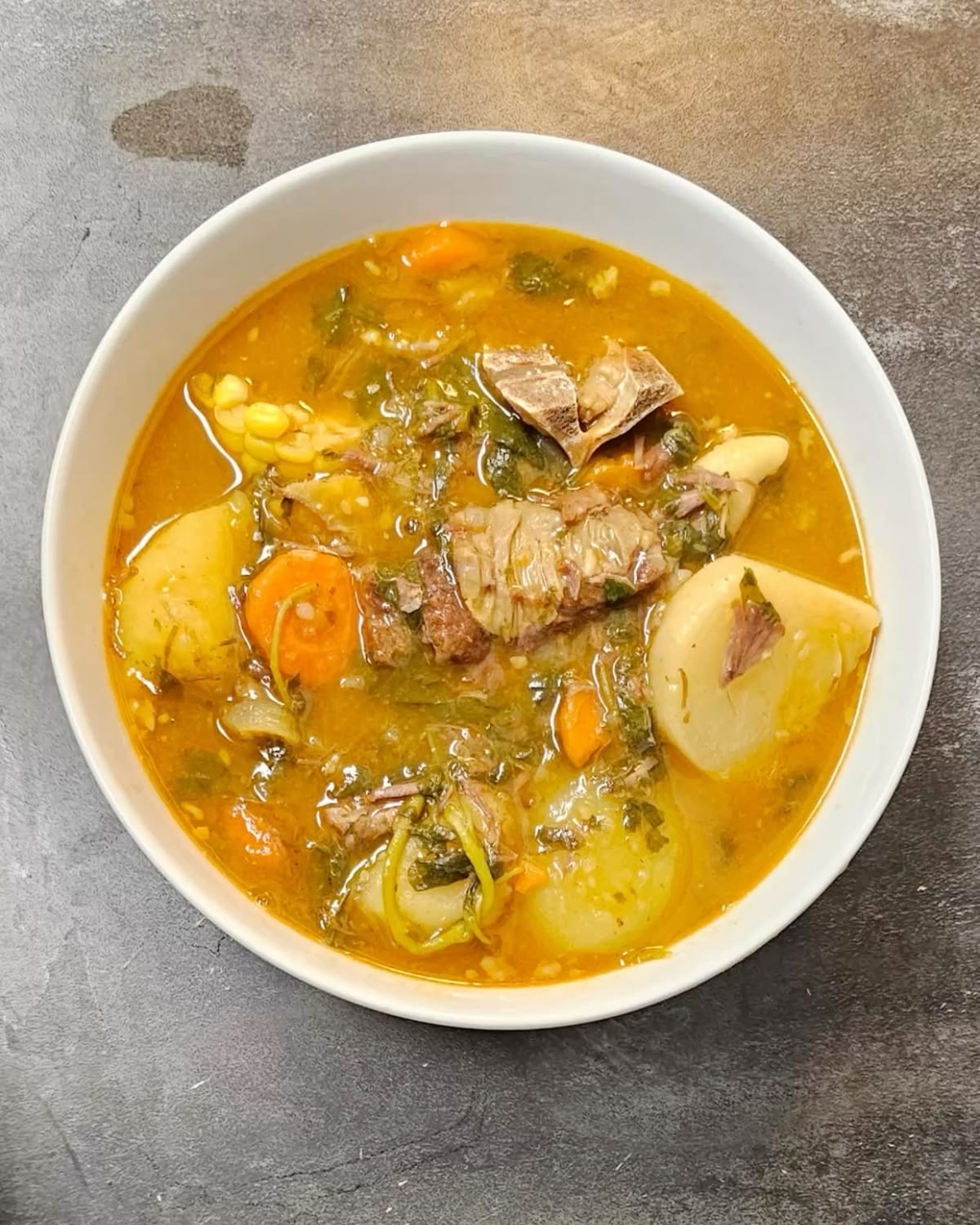 Bouillon jarret de bœuf